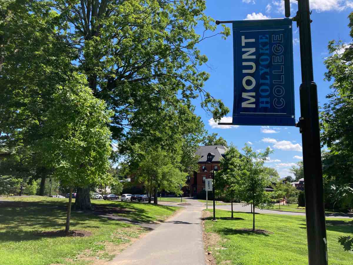 Is Mount Holyoke College A Good School? – College Reality Check