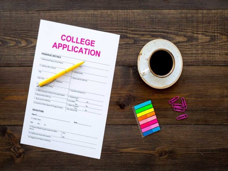 How to Enroll in an Online College