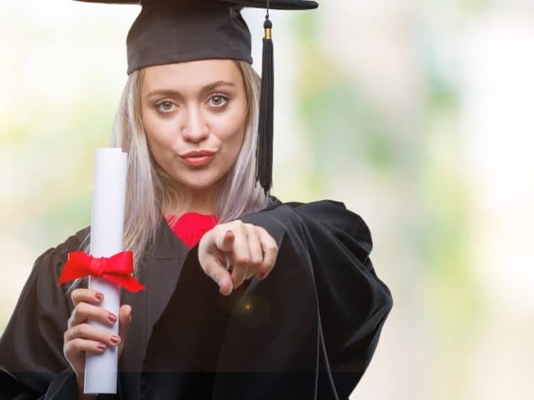 4 Signs That College is Interested in You