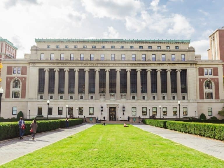 How to Get Into Columbia University: Ultimate Guide