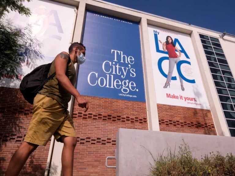 What is a Community College?