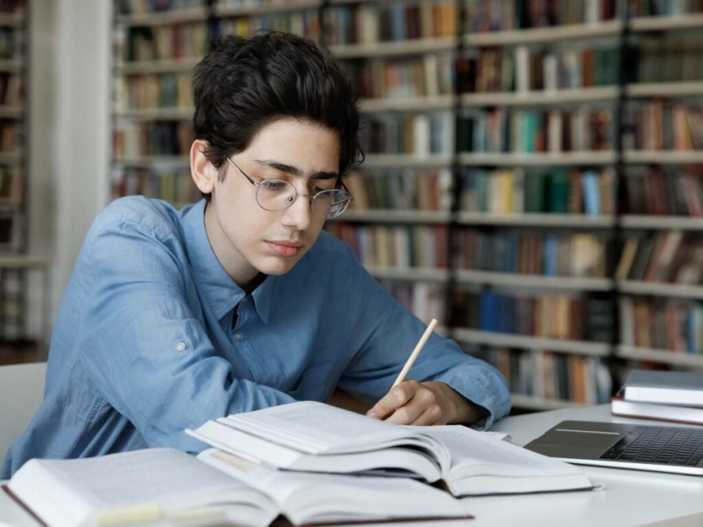 How to Answer Short-Answer Questions in College Application – College ...